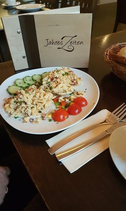 Jahreszeiten Cafe & Bistro